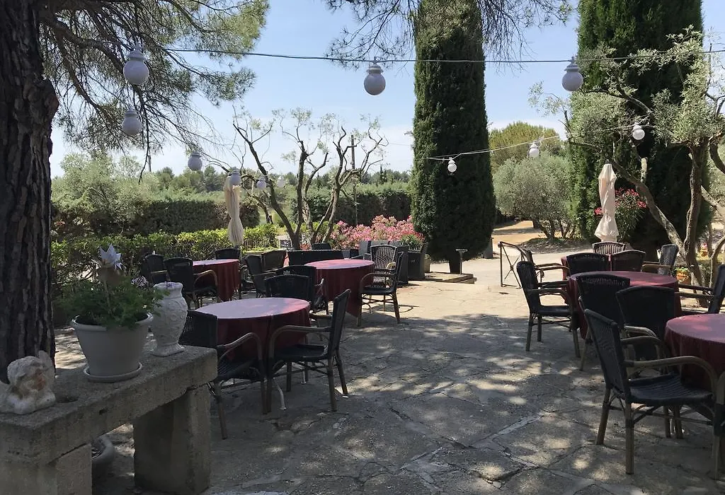 Le Madaleno-1